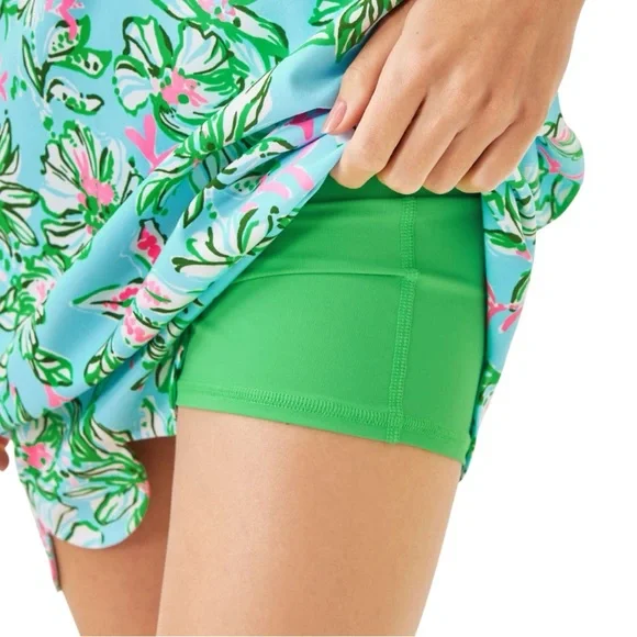 NWT Lilly Pulitzer UPF 50+ Luxletic Kathy Scallop Dress size 4 Sun of Bum Golf - Picture 3 of 10